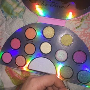 Too faced festival pallet